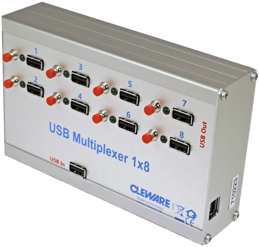 Cleware USB Multiplexer 1x8: an aluminium box with eight USB-A ports, each with a red button and a status LED, and one USB input